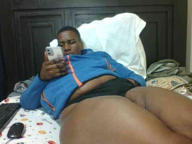 Sexyblacktits webcam