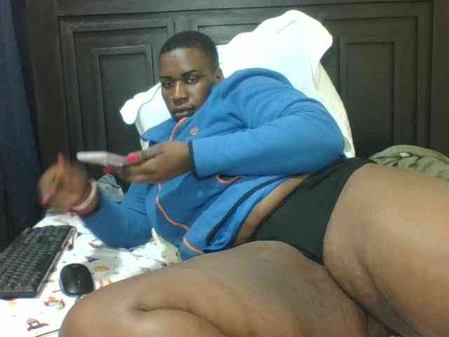 Sexyblacktits webcam