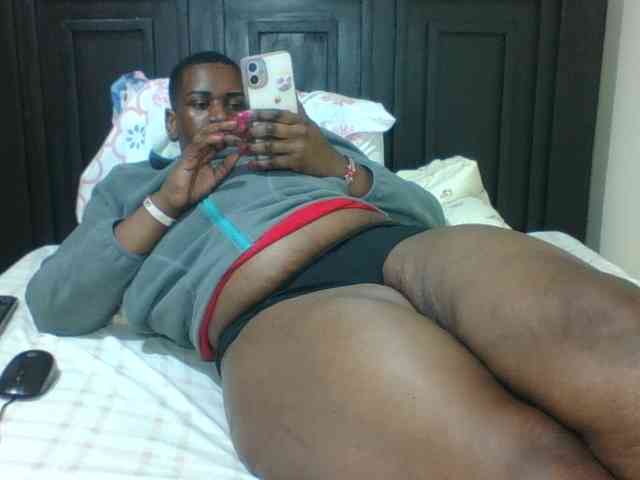 Sexyblacktits webcam