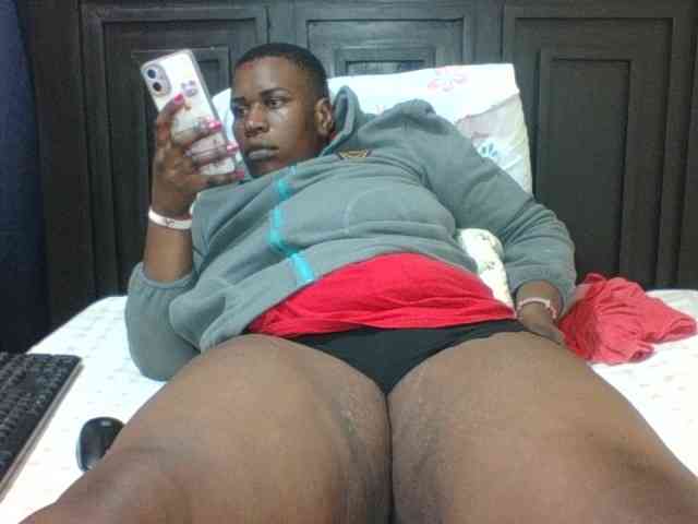 Sexyblacktits webcam