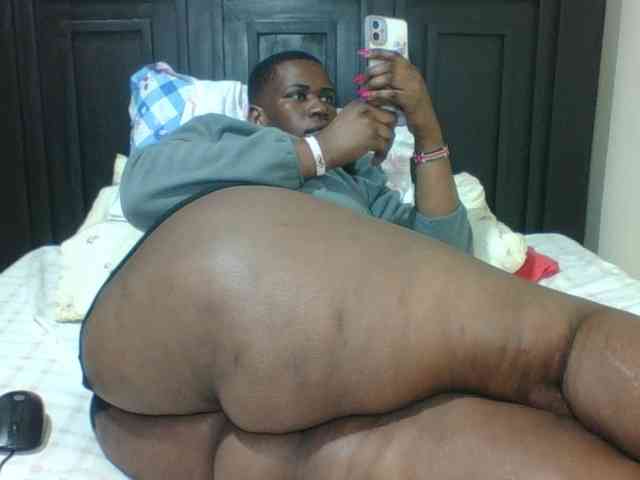 Sexyblacktits webcam