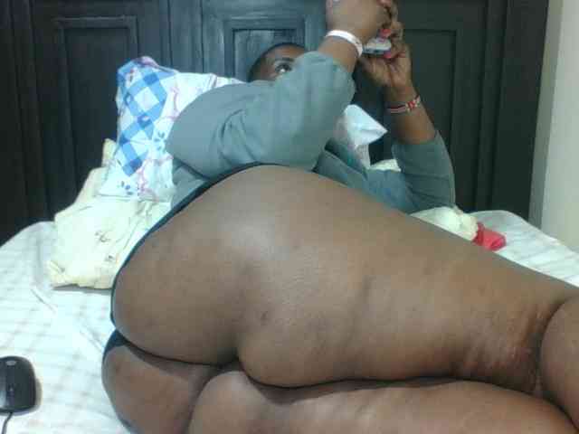 Sexyblacktits webcam