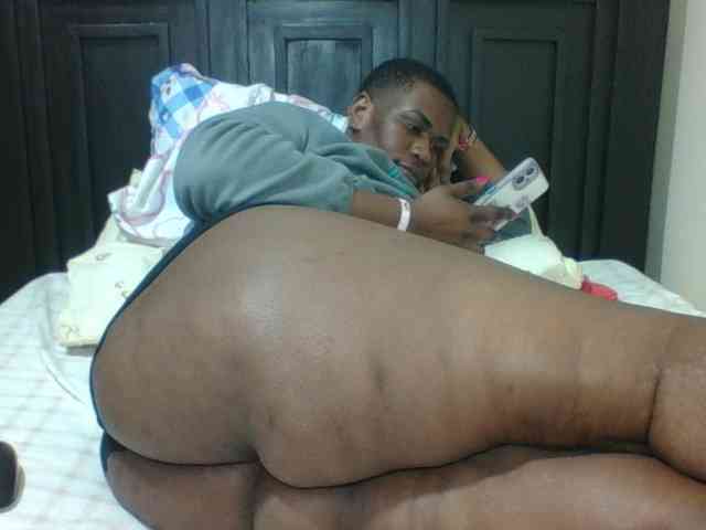 Sexyblacktits webcam