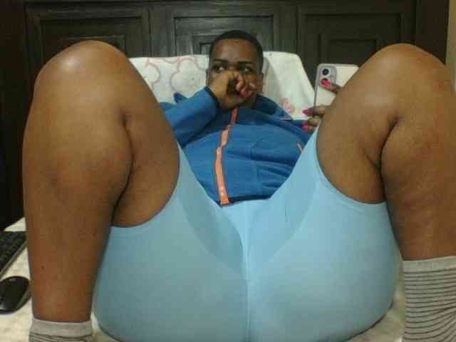 Sexyblacktits webcam