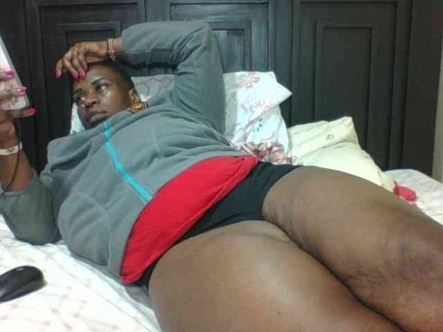 Sexyblacktits webcam