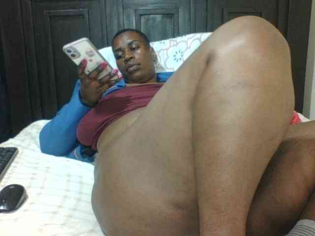 Sexyblacktits webcam