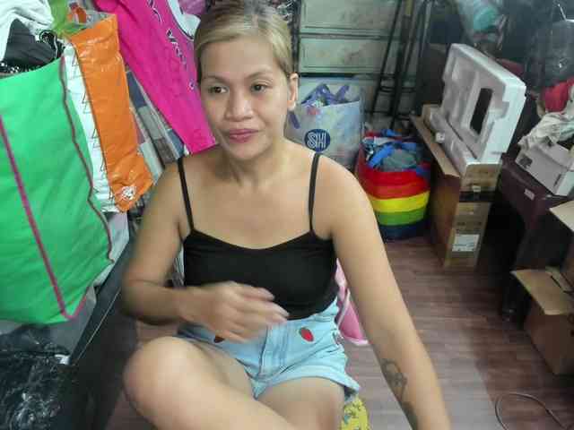 AthenaMoran webcam