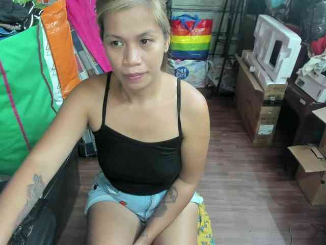 AthenaMoran webcam