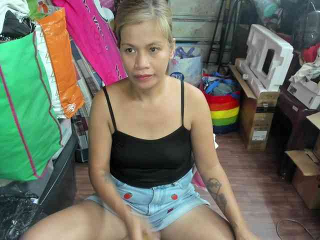 AthenaMoran webcam