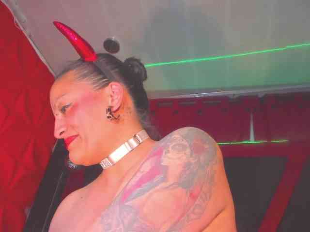 taylorhardcor webcam