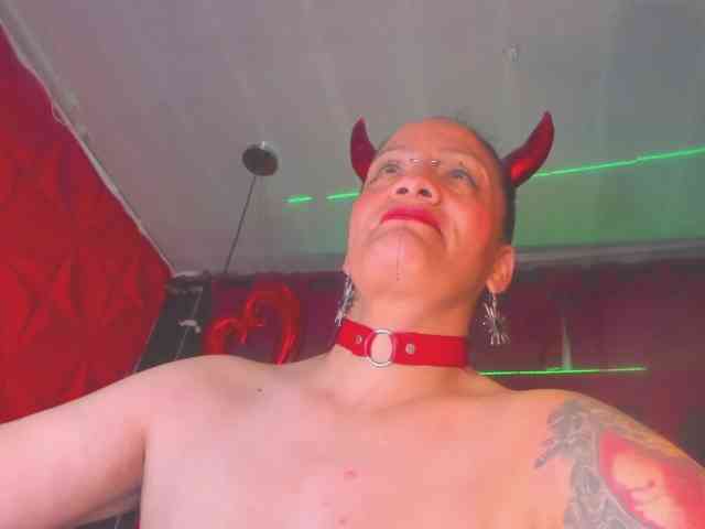 taylorhardcor webcam