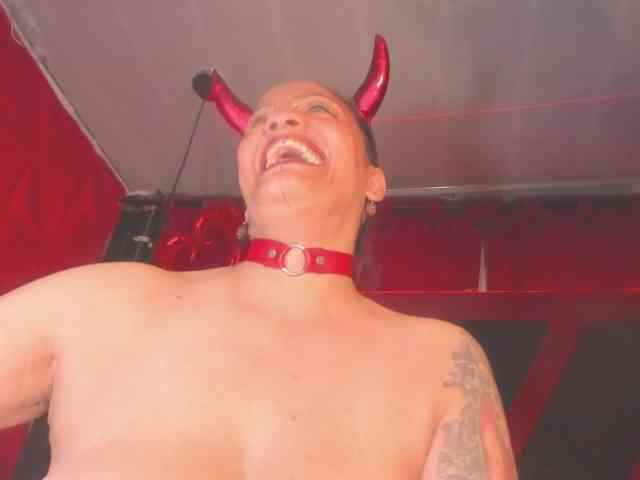 taylorhardcor webcam