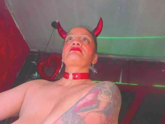 taylorhardcor webcam