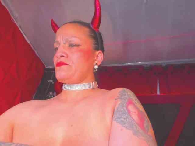 taylorhardcor webcam