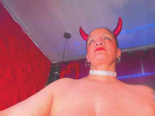 taylorhardcor webcam