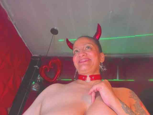 taylorhardcor webcam