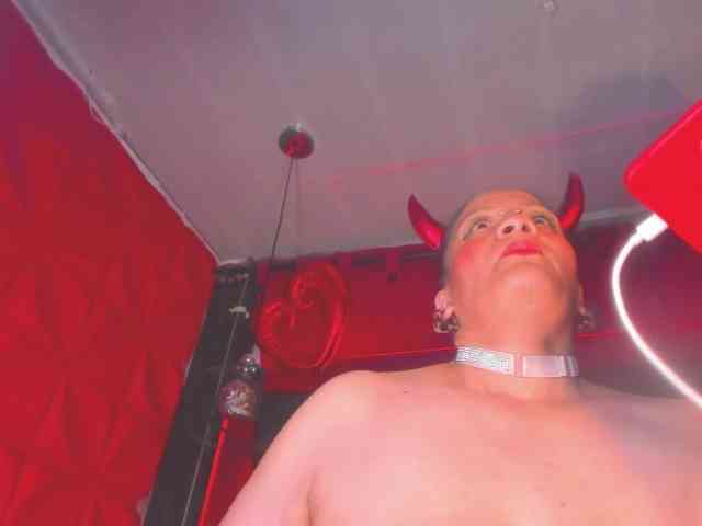 taylorhardcor webcam