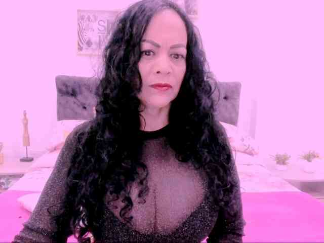 latinvalery webcam