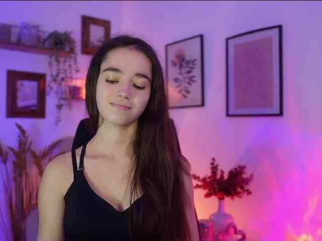 GiaPaige18 webcam