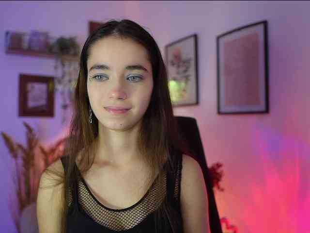 GiaPaige18 webcam