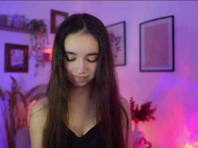 GiaPaige18 webcam