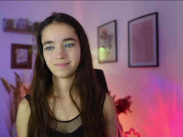 GiaPaige18 webcam