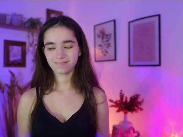 GiaPaige18 webcam