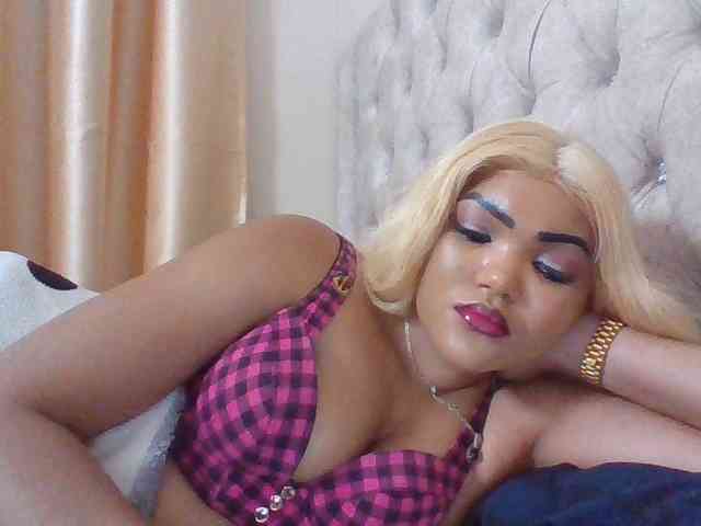 Blackmelanin1 webcam