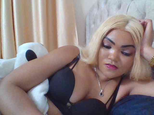 Blackmelanin1 webcam