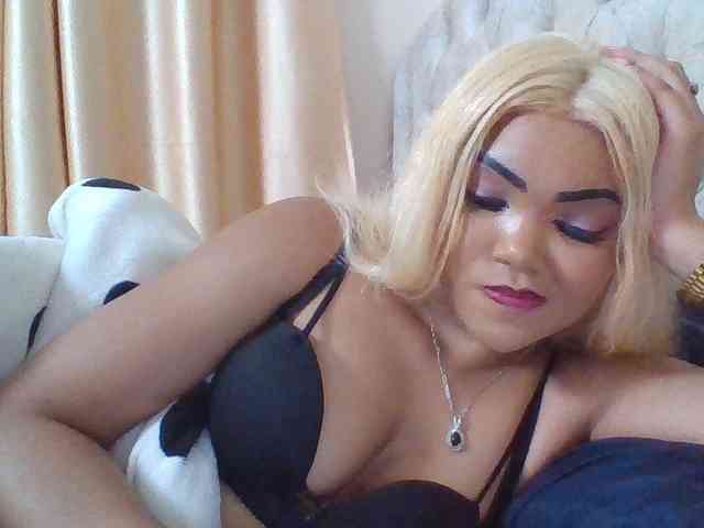 Blackmelanin1 webcam