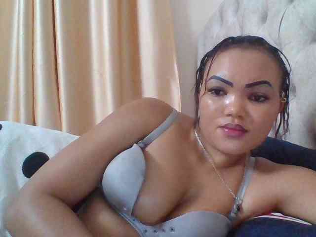 Blackmelanin1 webcam