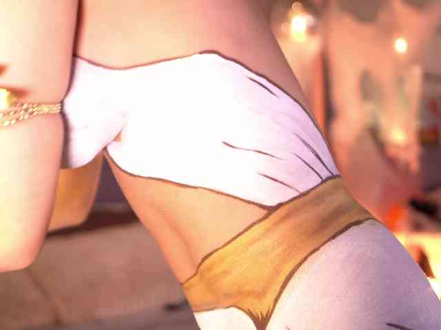 ElleDiane webcam