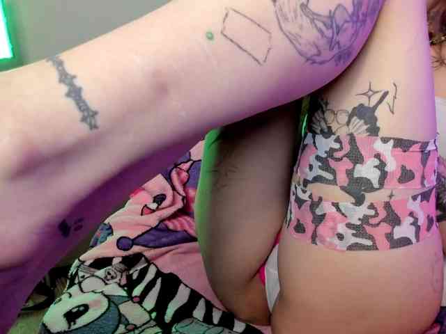 Mary-Xextra webcam