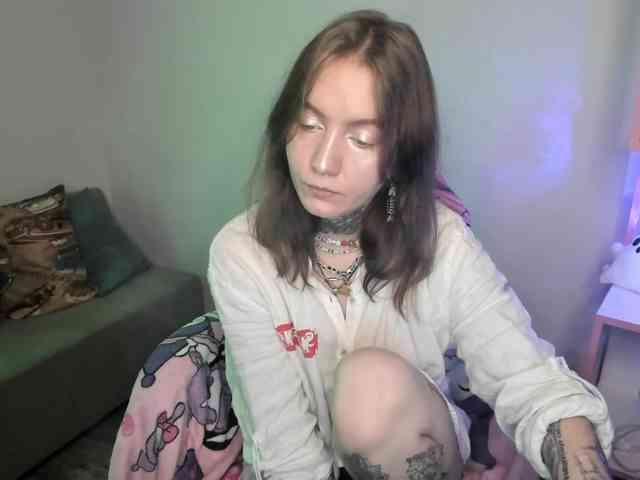 Mary-Xextra webcam