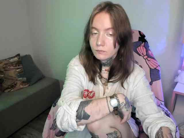 Mary-Xextra webcam