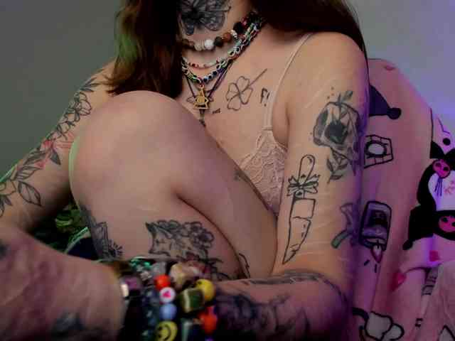 Mary-Xextra webcam