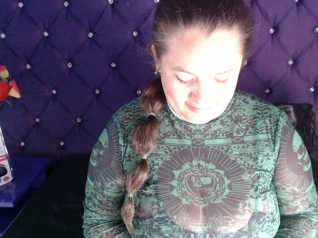 SaraThonson webcam