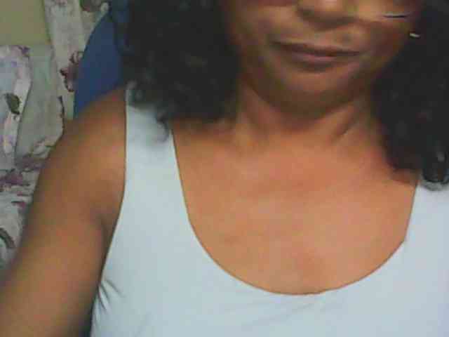 hotmomsexy webcam