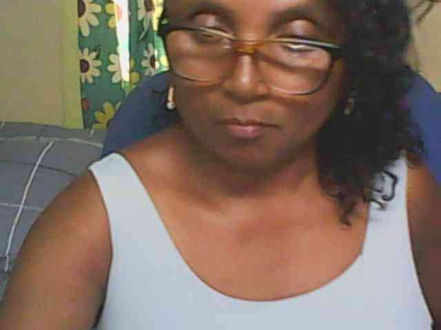 hotmomsexy webcam