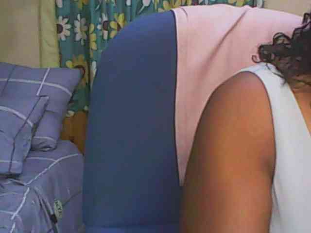 hotmomsexy webcam