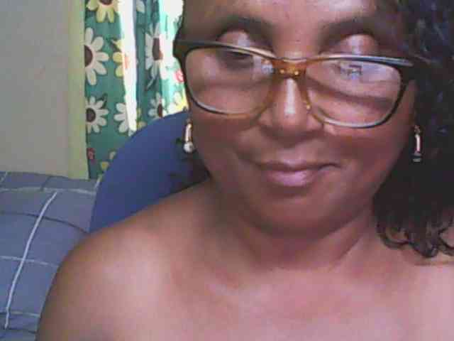 hotmomsexy webcam