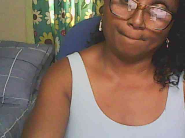 hotmomsexy webcam
