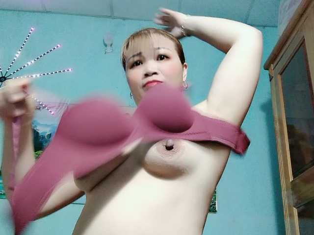Linhanhsex2k webcam