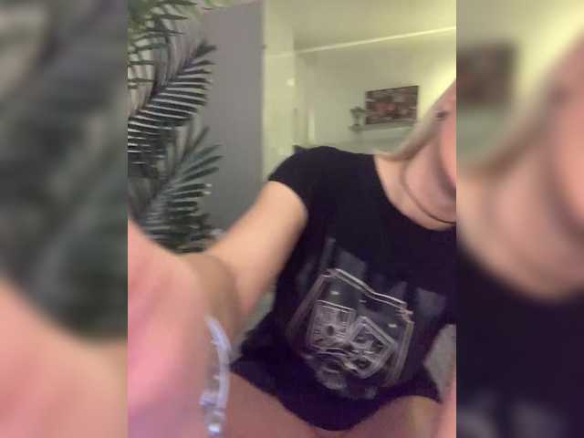 Gratis Live Sexcam mit Stasya-moor Stasya-moor