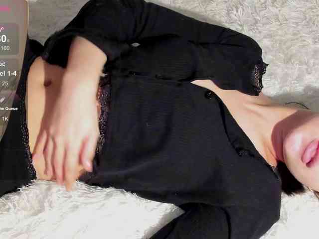 SilasCoraline webcam