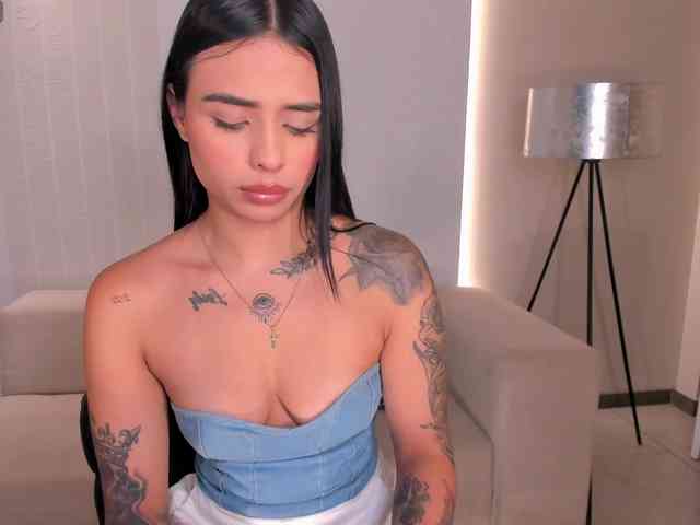 MariaHerrera webcam