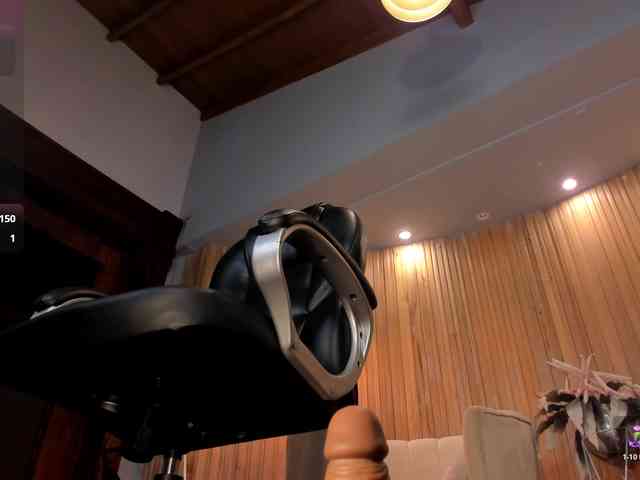 KatieStonne webcam
