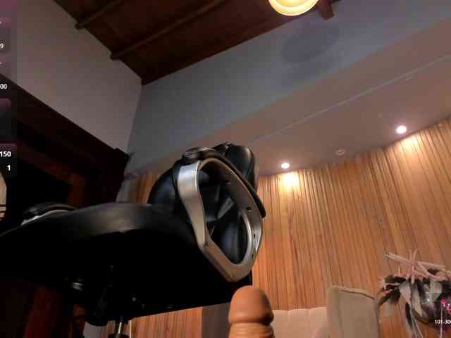 KatieStonne webcam