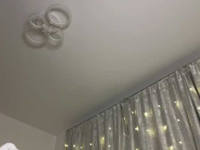 Entra en el chat con el modelo Eva--queen Eva--queen