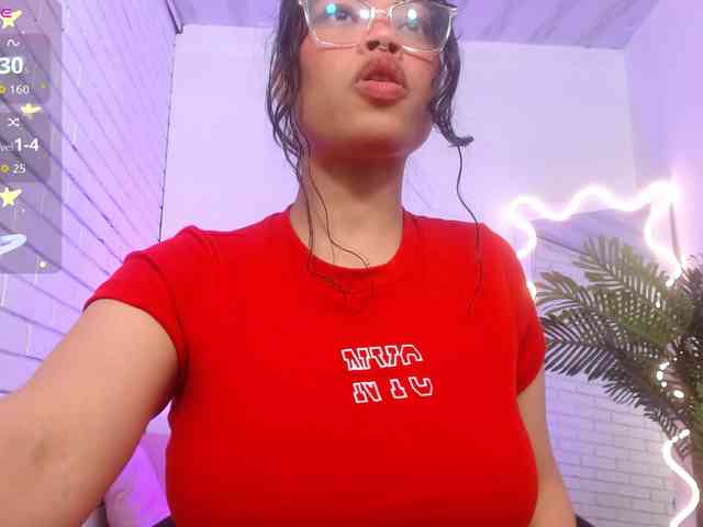 penelope-tay webcam